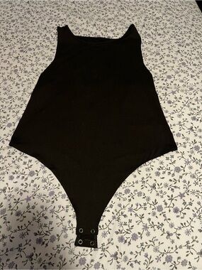 American Eagle Black Sleeveless Snap Bodysuit